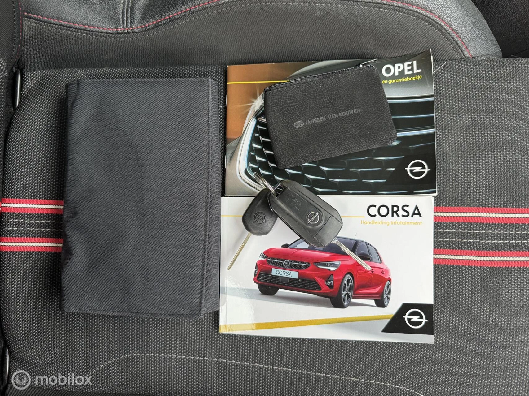 Hoofdafbeelding Opel Corsa