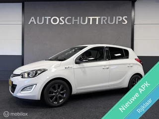 Hyundai i20 1.2i 5 DEURS / AIRCO / CRUISE / SCHUIFDAK / LMV