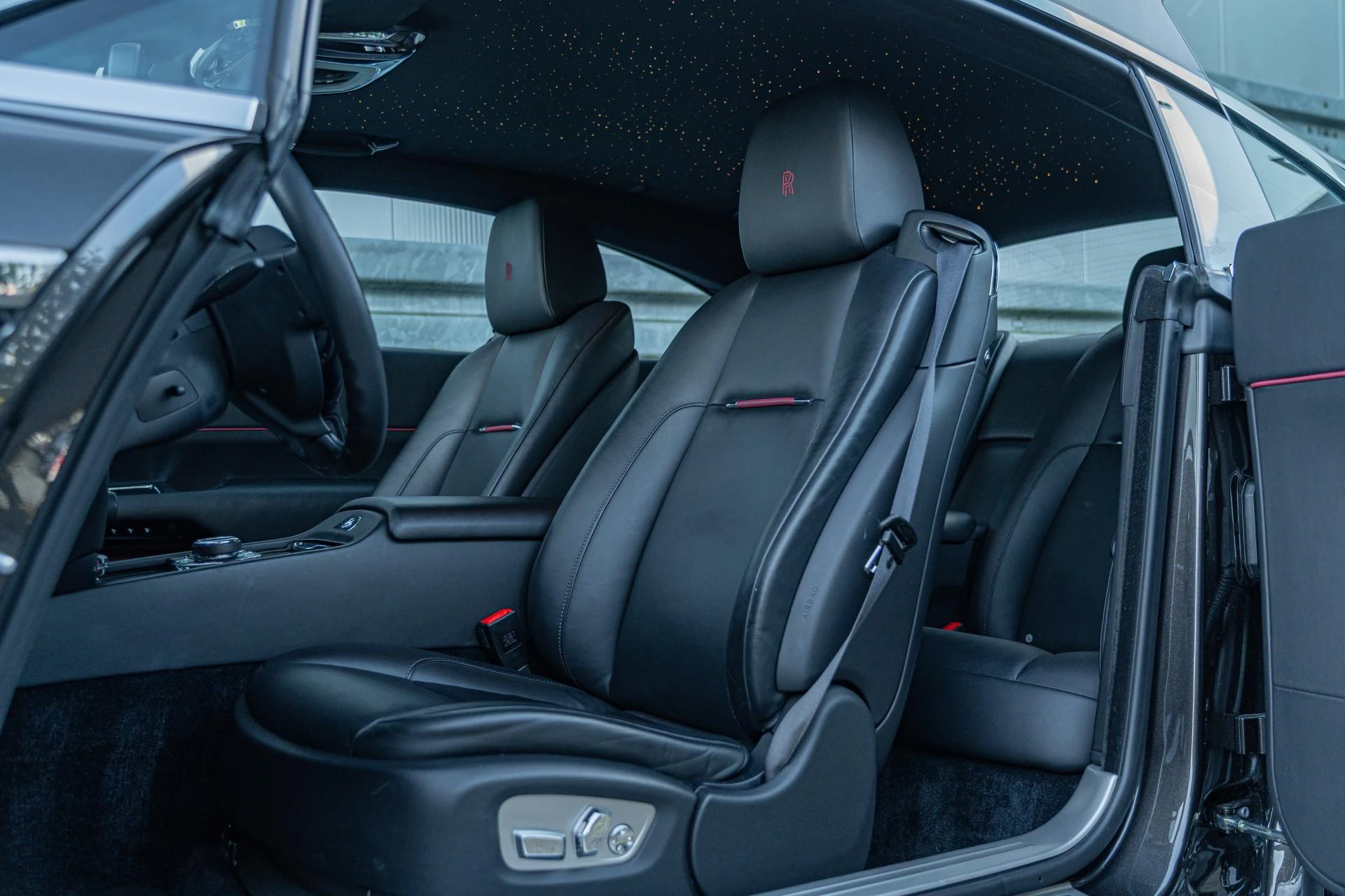 Hoofdafbeelding Rolls-Royce Wraith