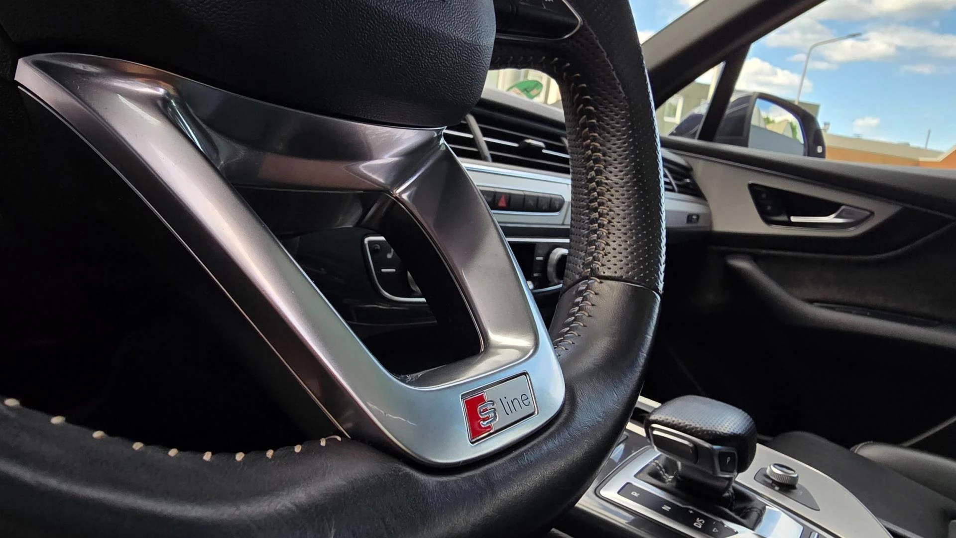 Hoofdafbeelding Audi Q7