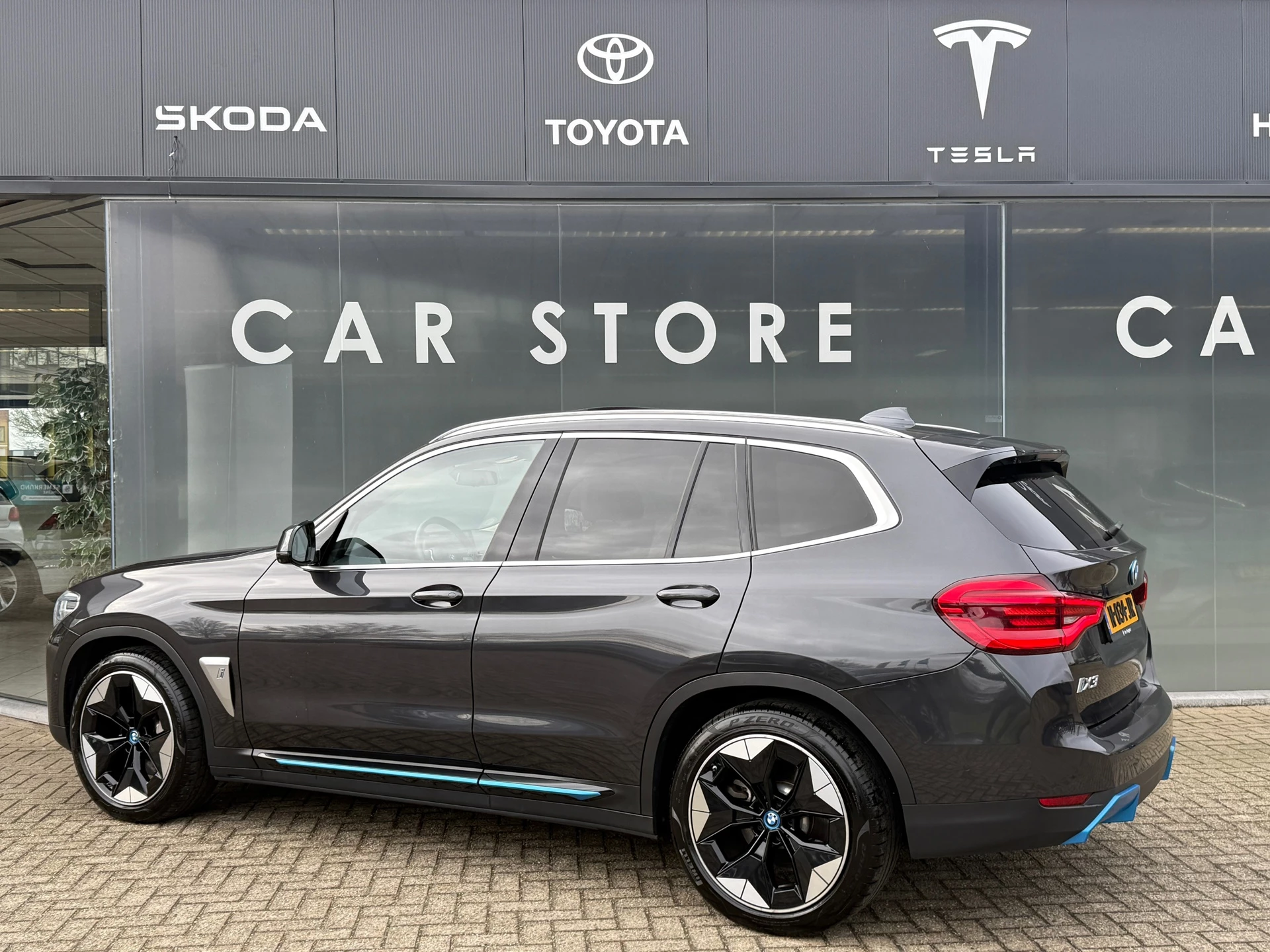 Hoofdafbeelding BMW iX3