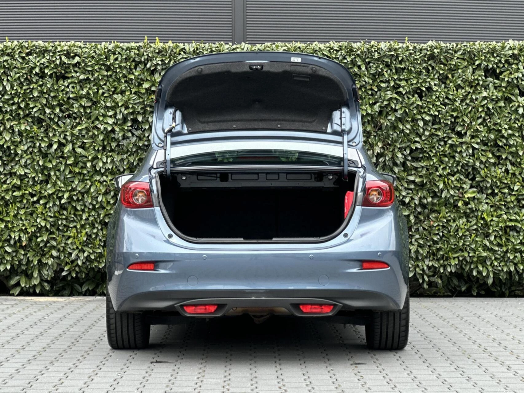 Hoofdafbeelding Mazda 3