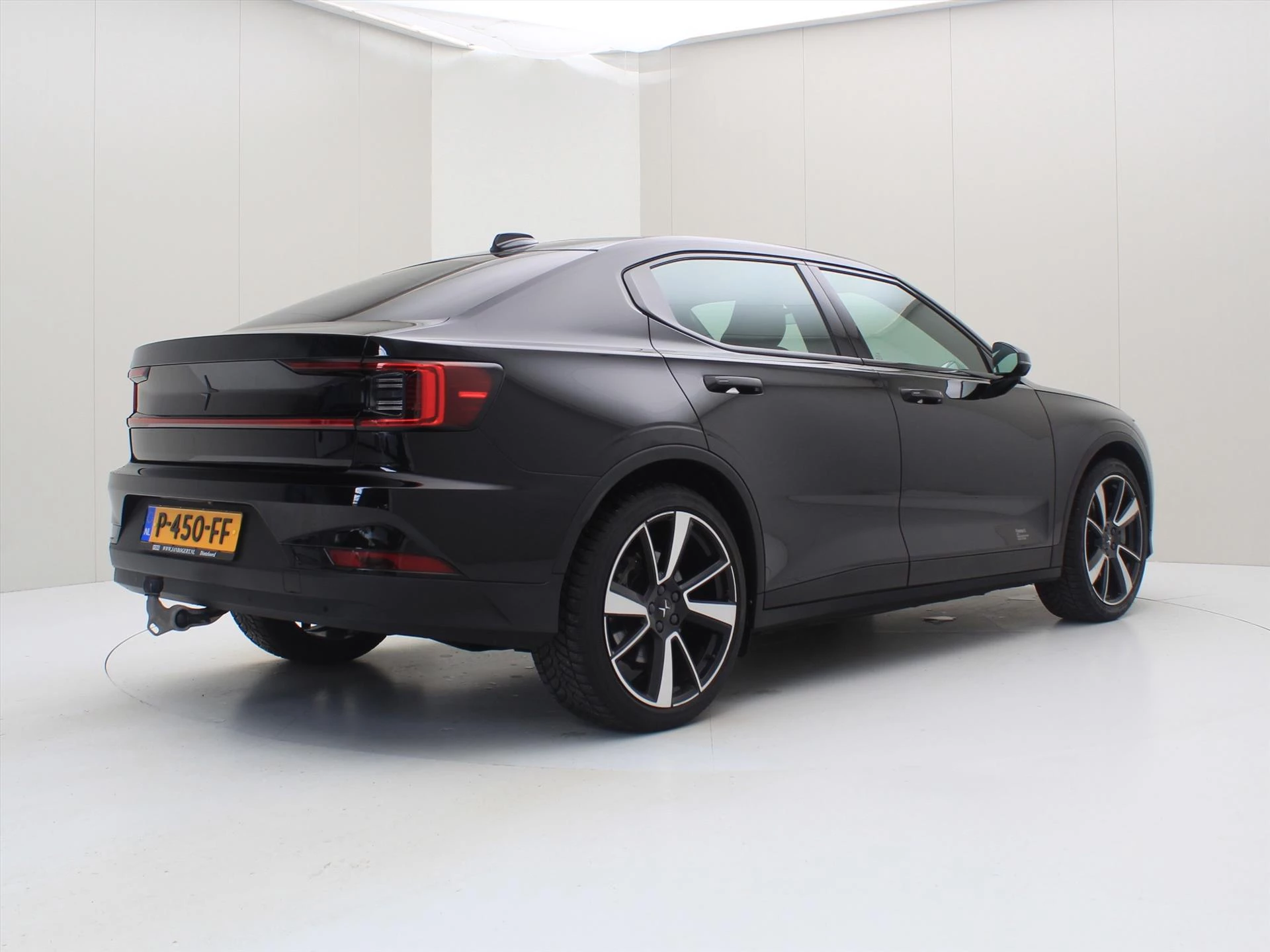Hoofdafbeelding Polestar 2