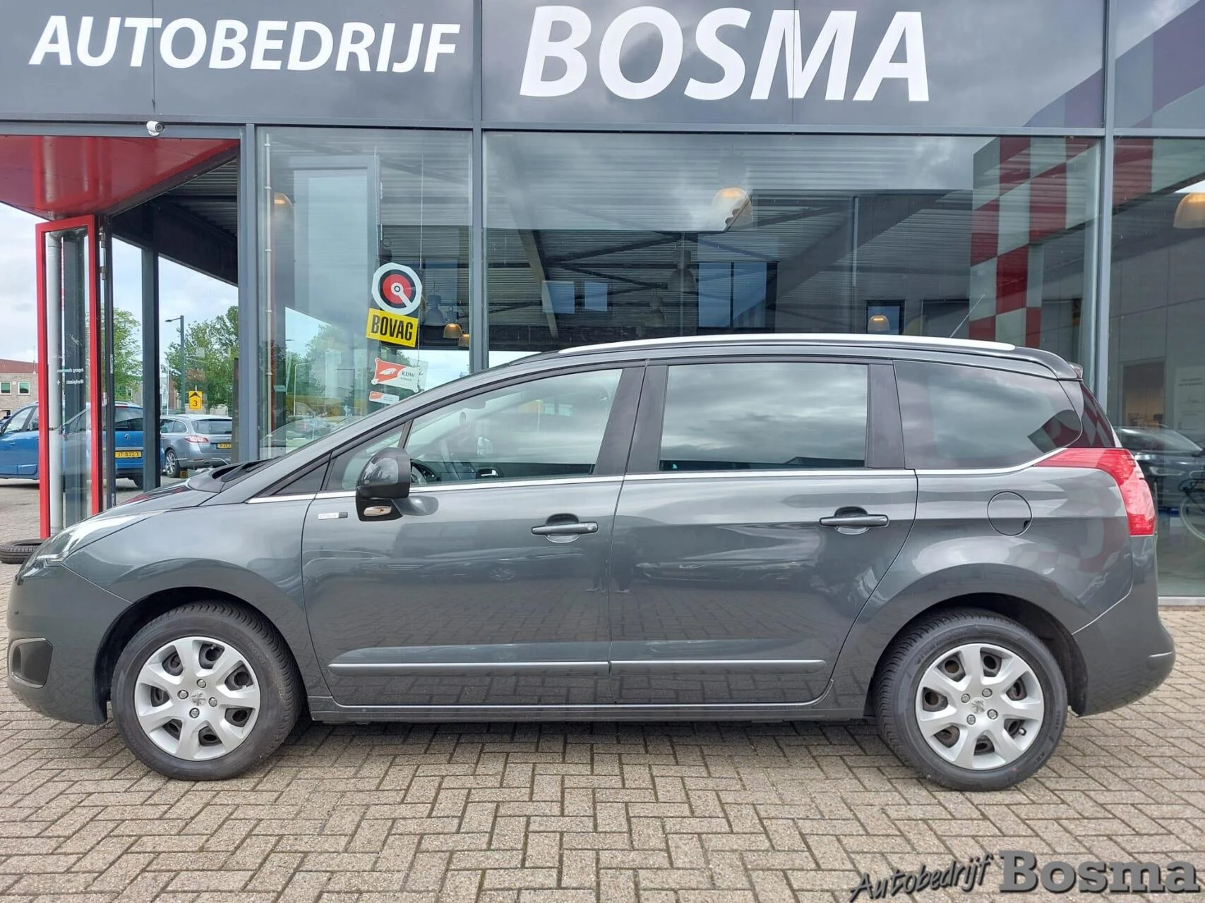 Hoofdafbeelding Peugeot 5008