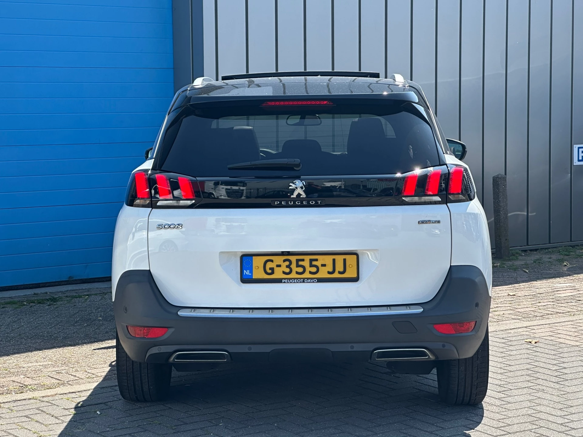 Hoofdafbeelding Peugeot 5008