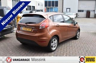 Ford Fiesta 1.0 Titanium fotos volgen staat bij de poetser, reageer als eerste....