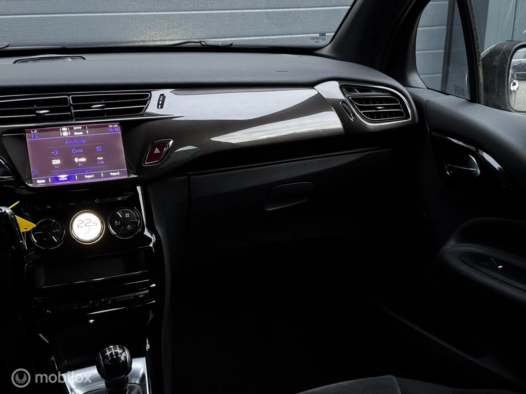 Hoofdafbeelding DS DS 3