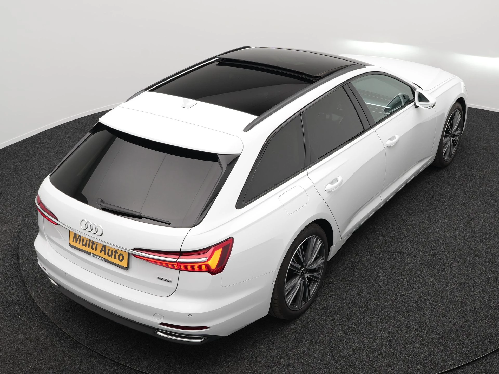 Hoofdafbeelding Audi A6