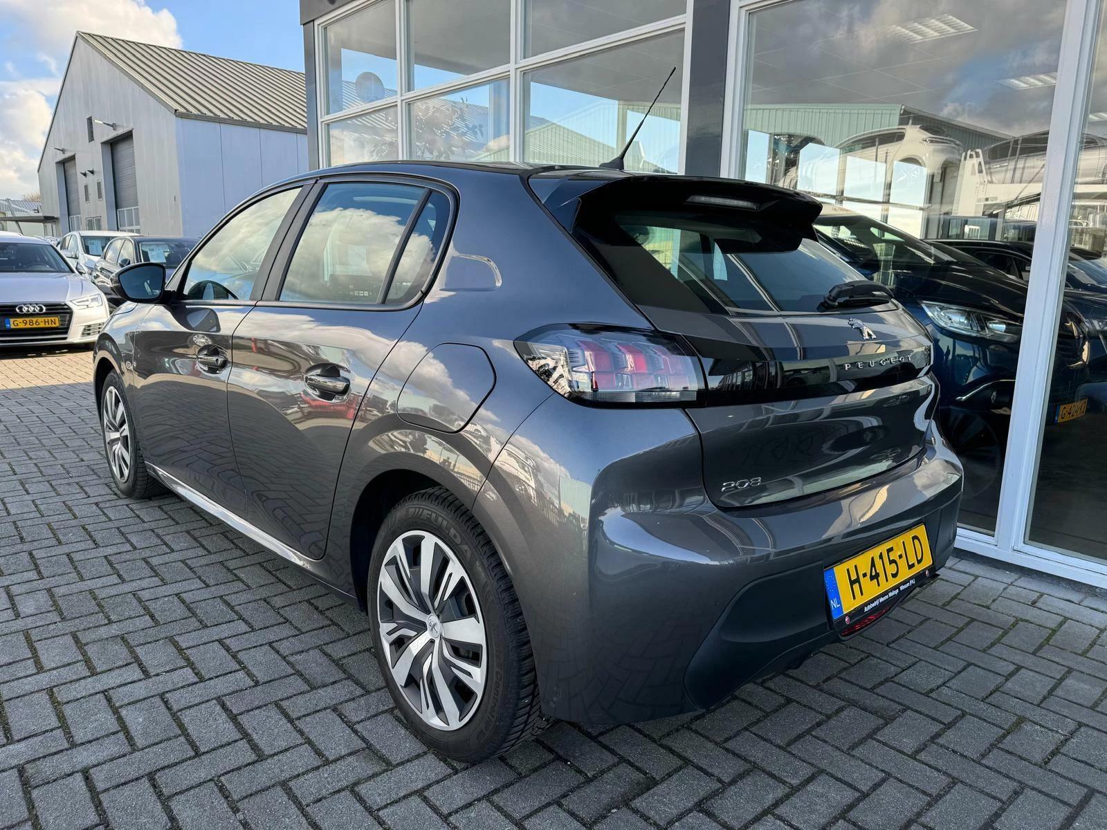 Hoofdafbeelding Peugeot 208