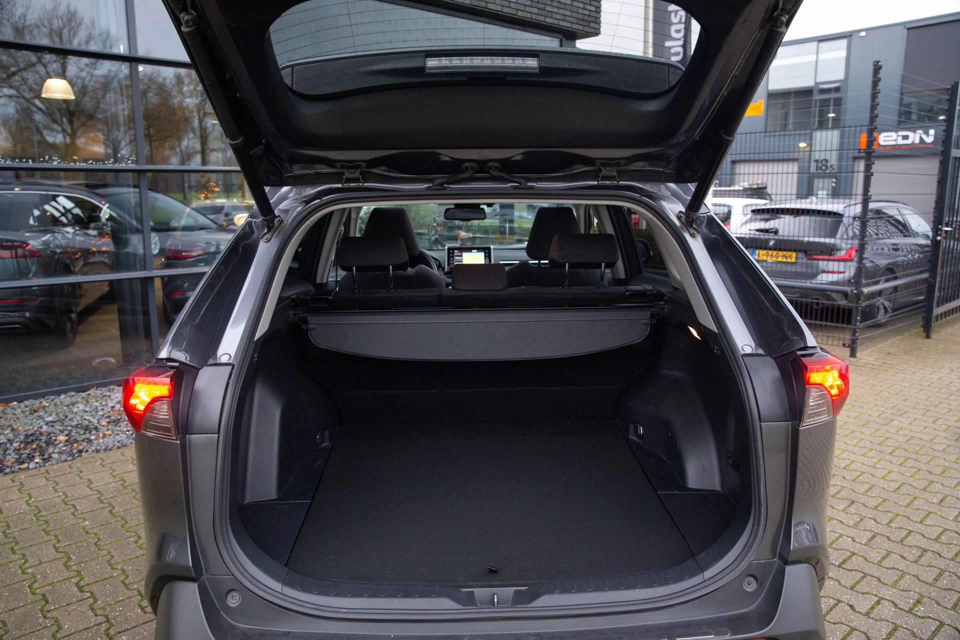 Hoofdafbeelding Toyota RAV4