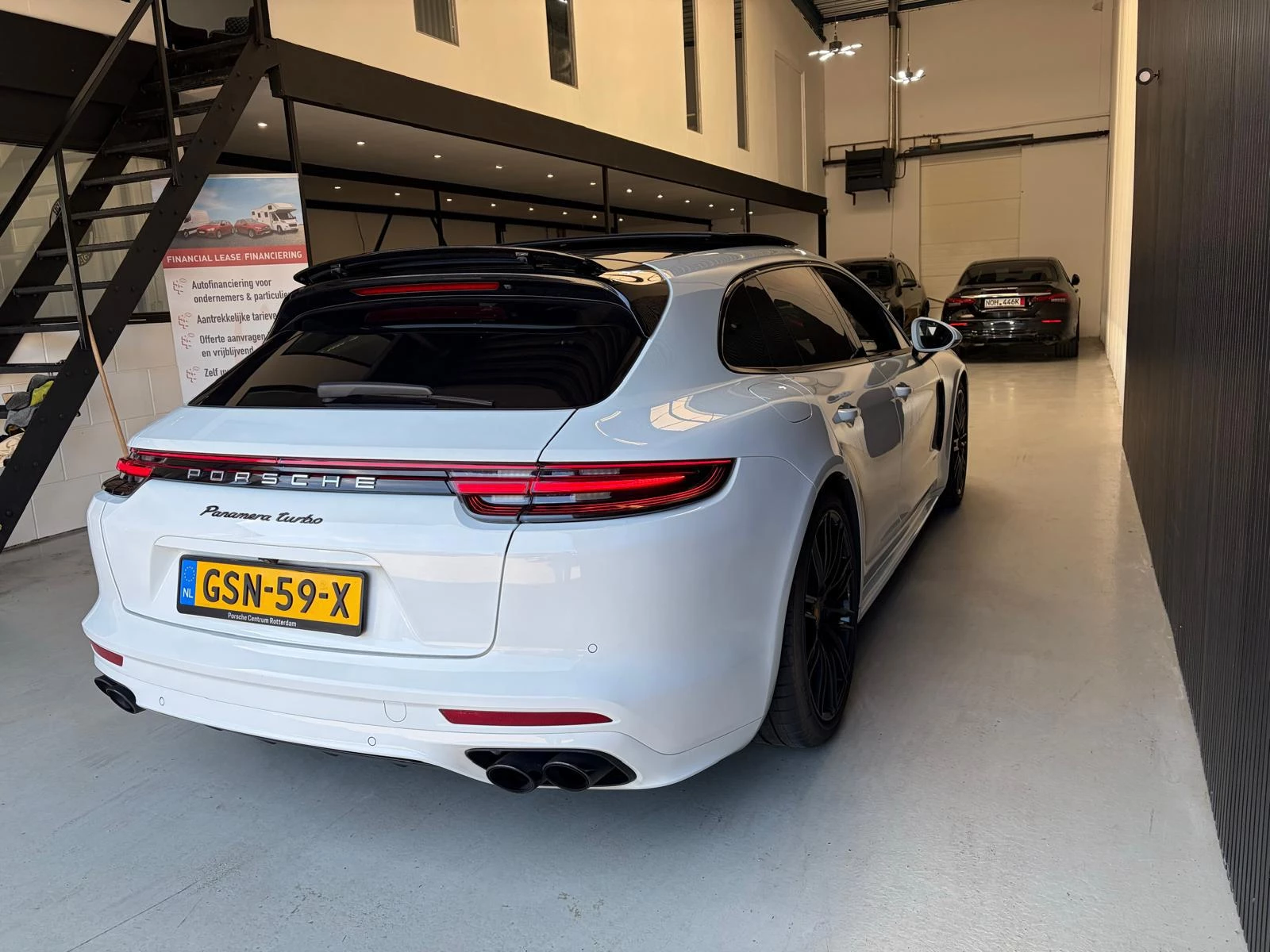Hoofdafbeelding Porsche Panamera