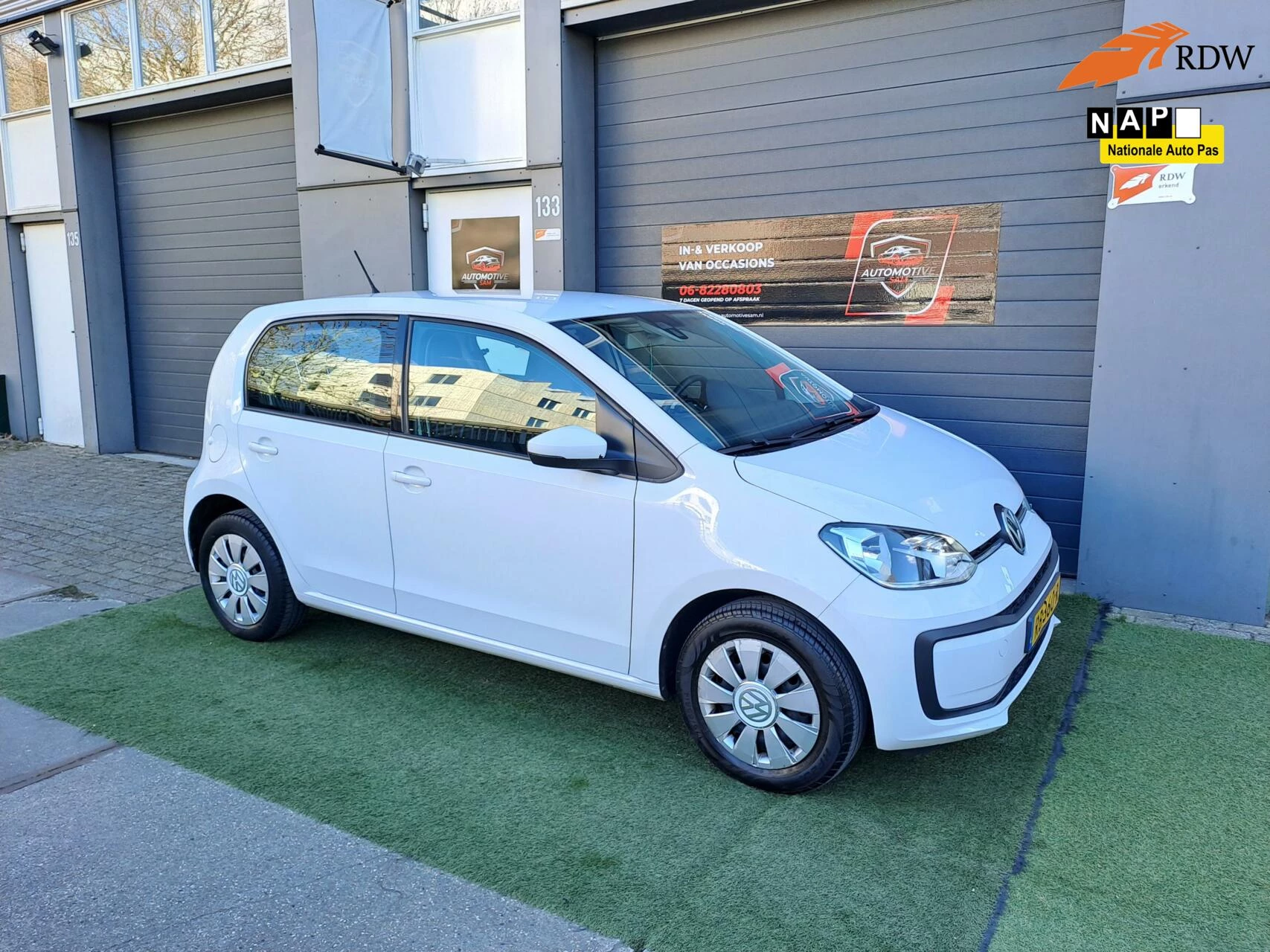 Hoofdafbeelding Volkswagen up!