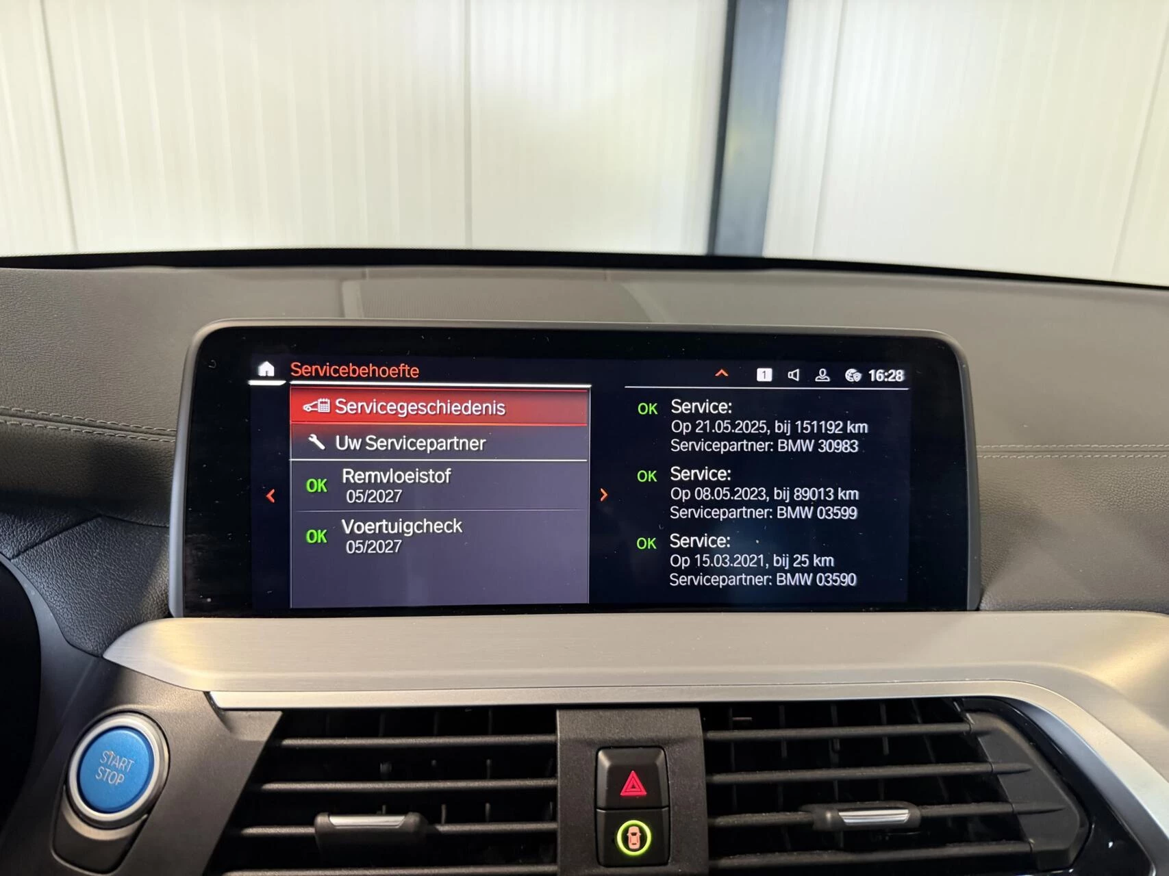 Hoofdafbeelding BMW iX3