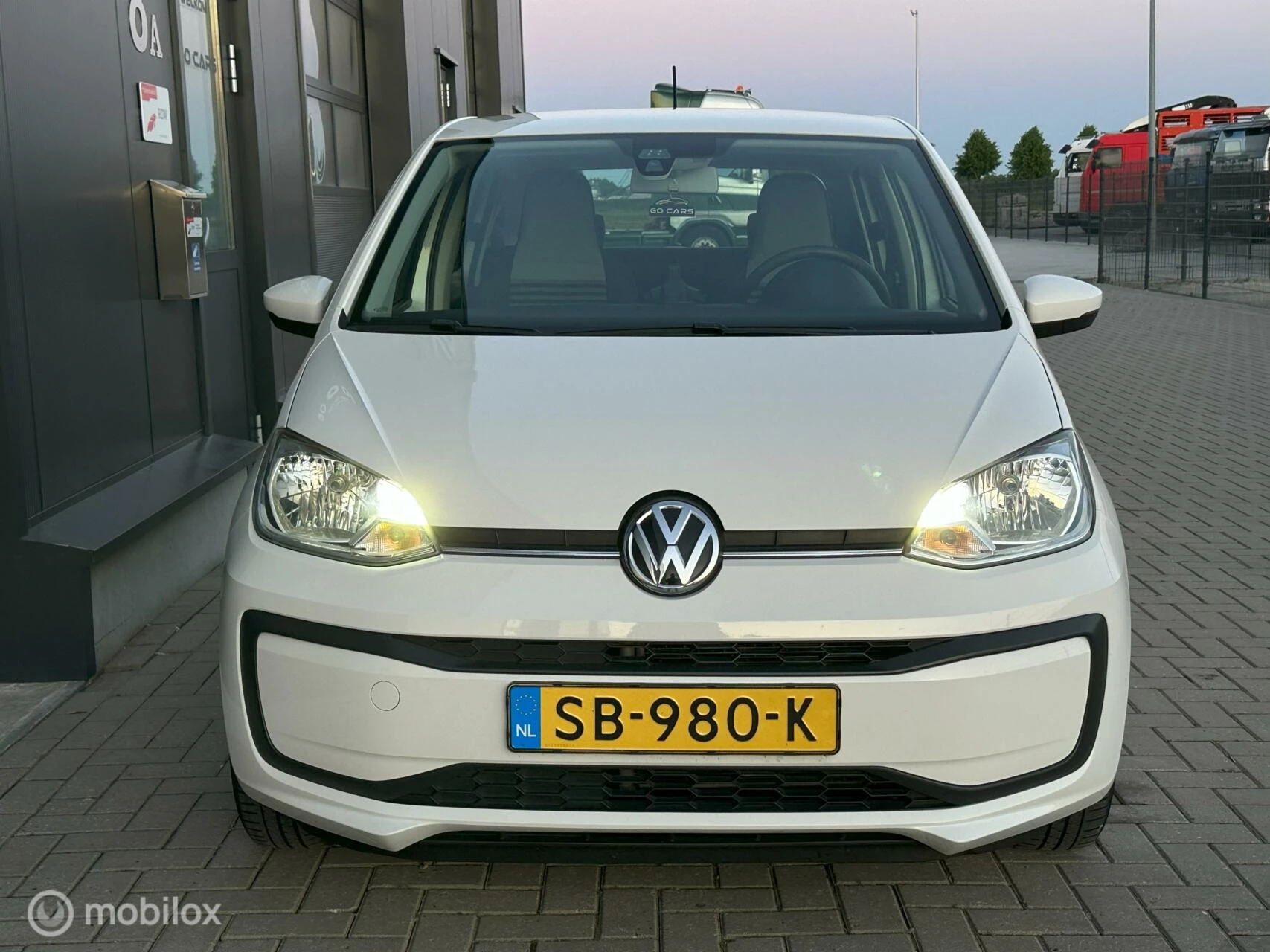 Hoofdafbeelding Volkswagen up!