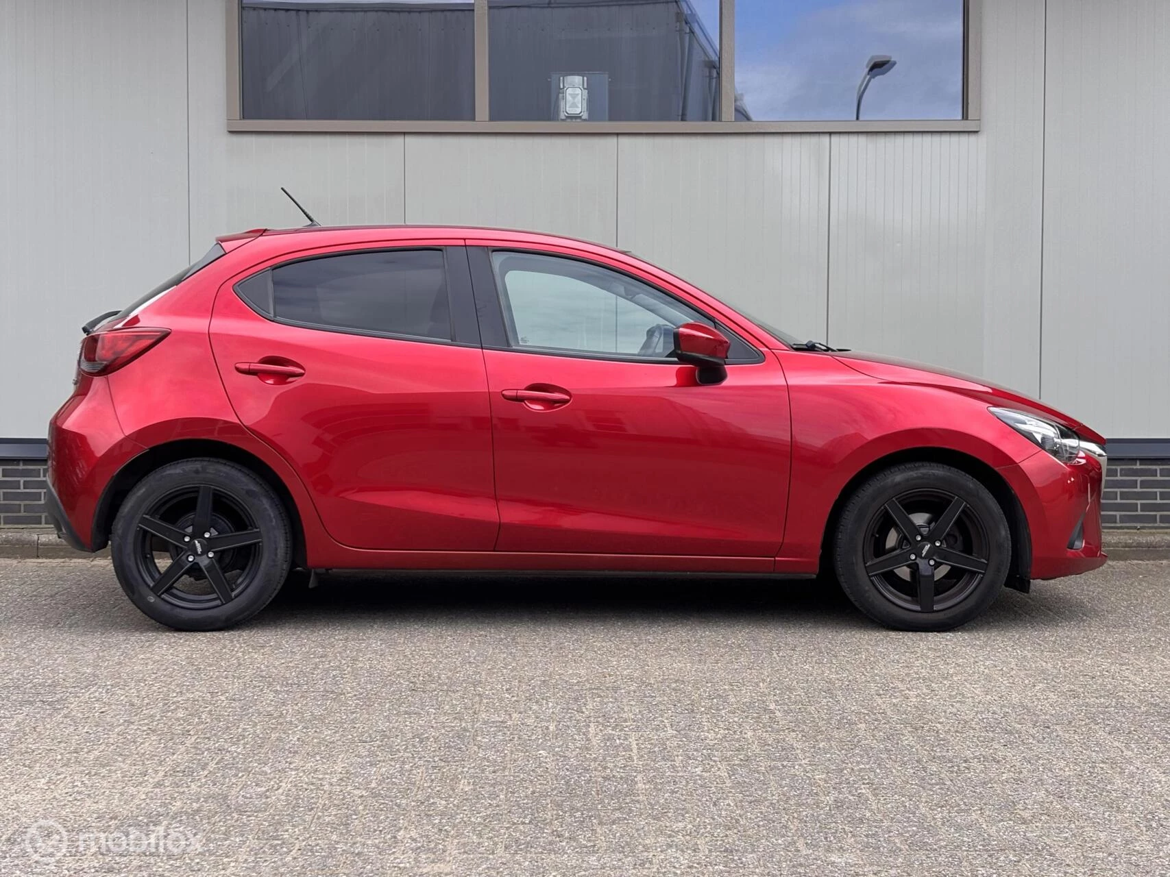 Hoofdafbeelding Mazda 2