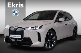 BMW iX xDrive45 101 kWh | M Sport | Innovation Pack | Harman Kardon | Sky Lounge | Trekhaak