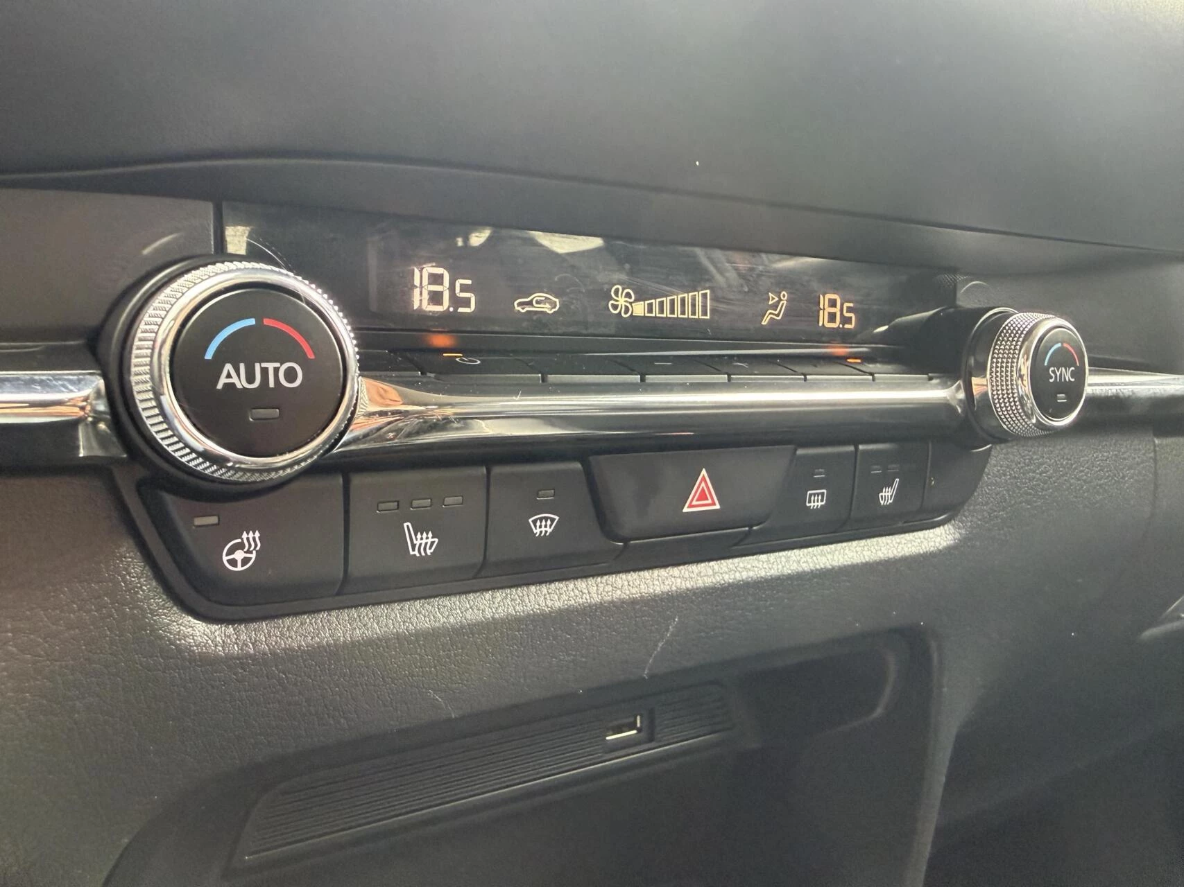 Hoofdafbeelding Mazda CX-30