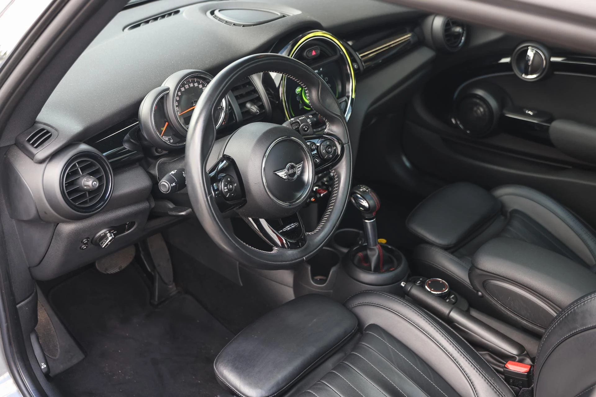 Hoofdafbeelding MINI Cooper S
