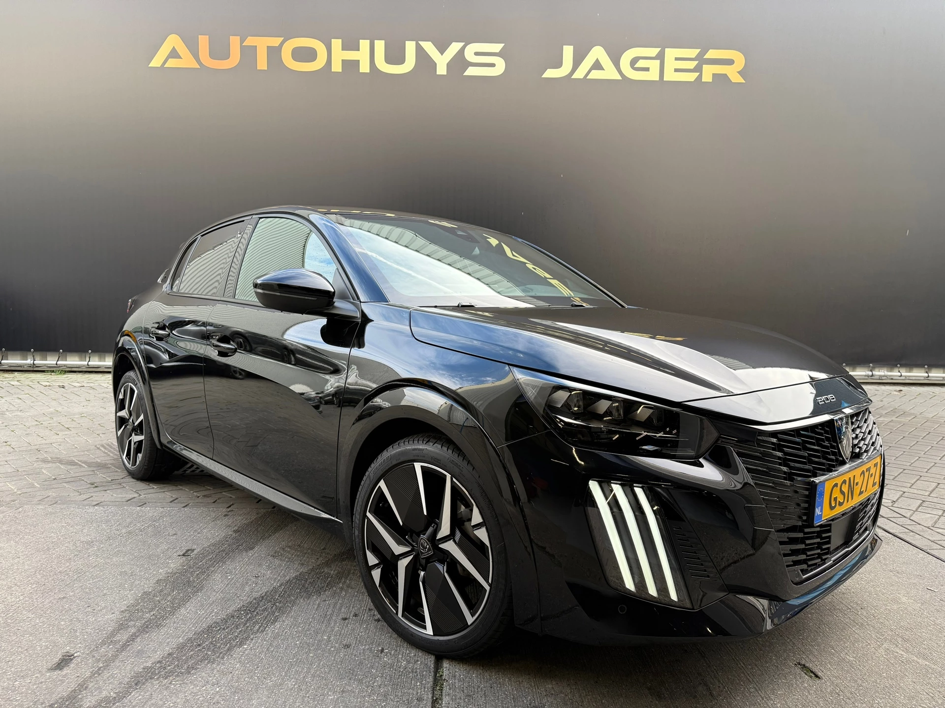 Hoofdafbeelding Peugeot 208