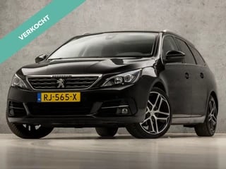 Peugeot 308 SW 1.2 PureTech Deluxe (PANORAMADAK, APPLE CARPLAY, NAVIGATIE, LEDER/ALCANTARA, CAMERA, GETINT GLAS, SPORTSTOELEN, TREKHAAK, KEYLESS, NIEUWSTAAT)