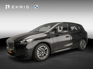 BMW 2 Serie Active Tourer 220i | M-Sportpakket | LED | HUD | Active cruise | Elektr. zetels | Keyles go | DAB | Harman-kardon sound | Alu 17 inch