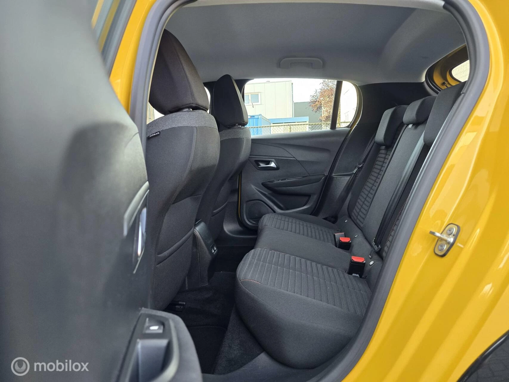 Hoofdafbeelding Peugeot e-208