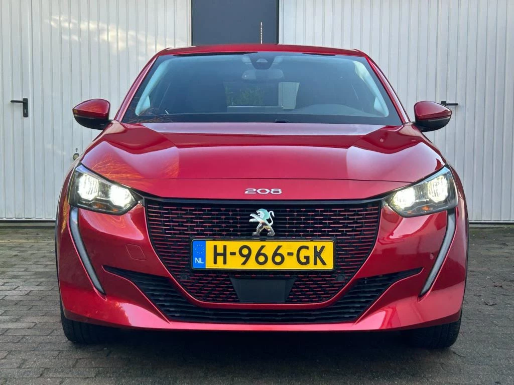 Hoofdafbeelding Peugeot e-208
