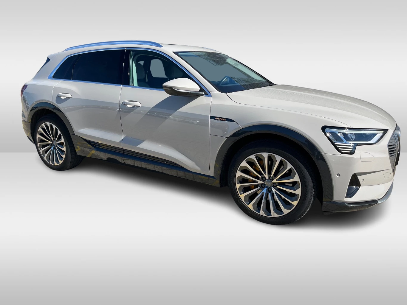 Hoofdafbeelding Audi e-tron