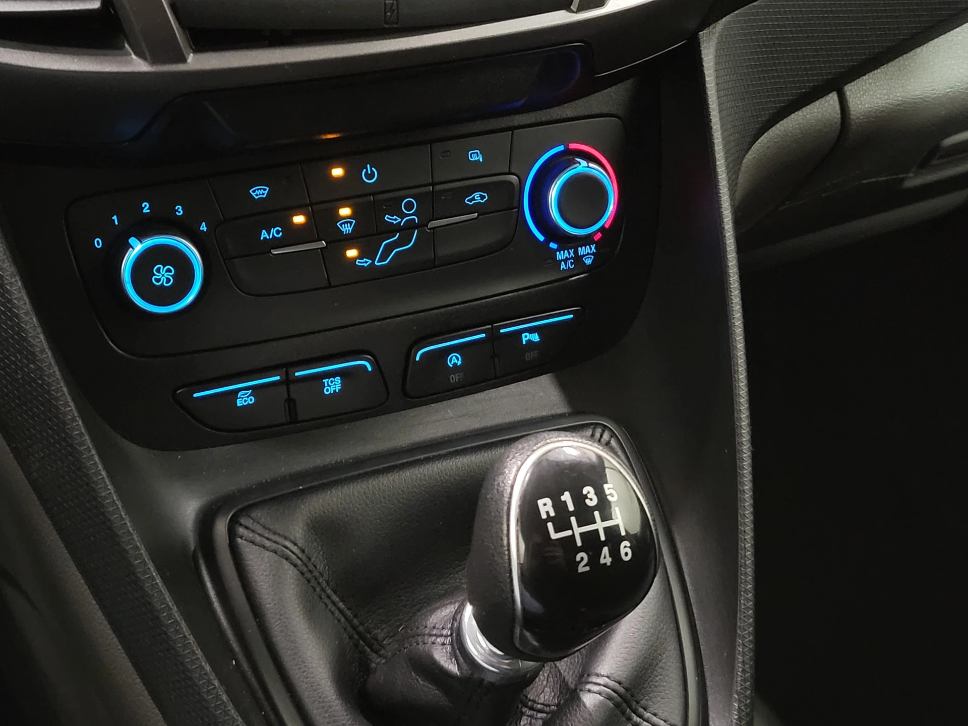 Hoofdafbeelding Ford Transit Connect