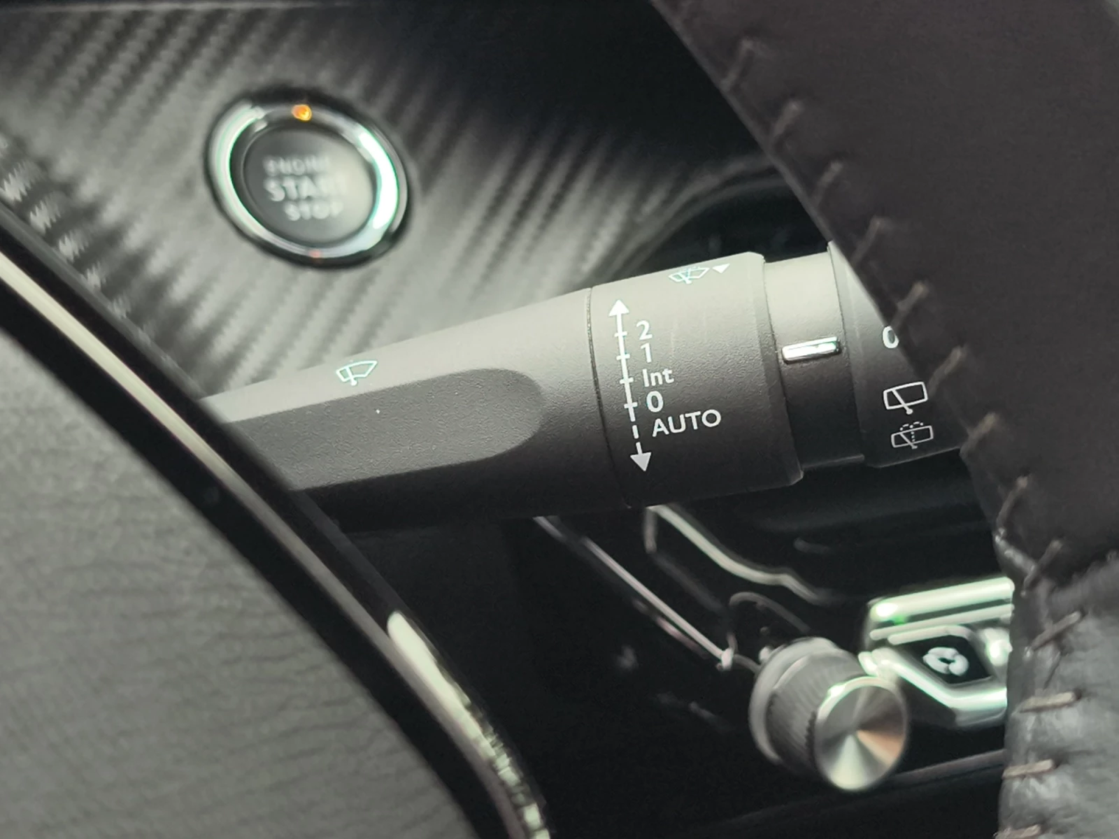 Hoofdafbeelding Peugeot e-208