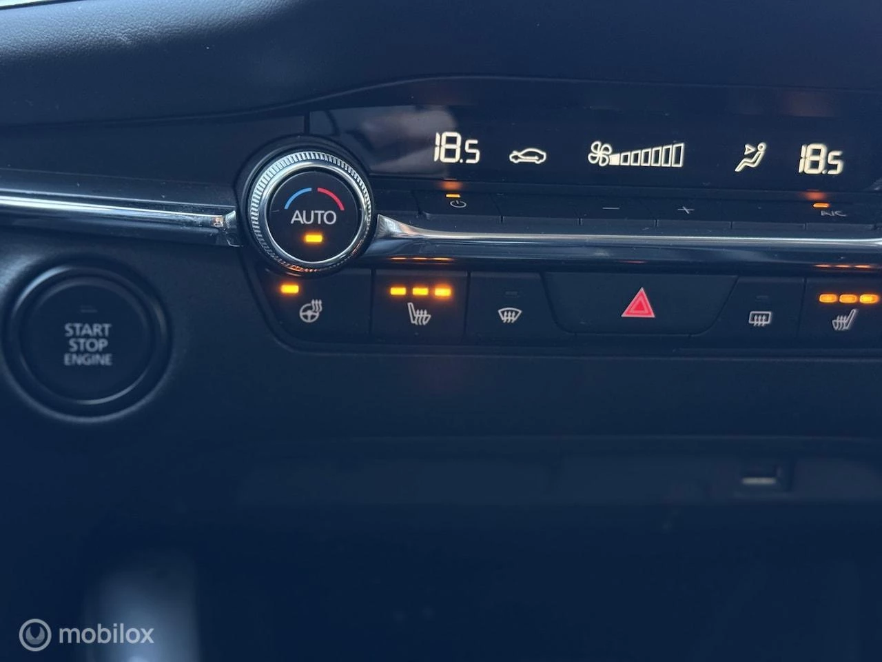 Hoofdafbeelding Mazda 3