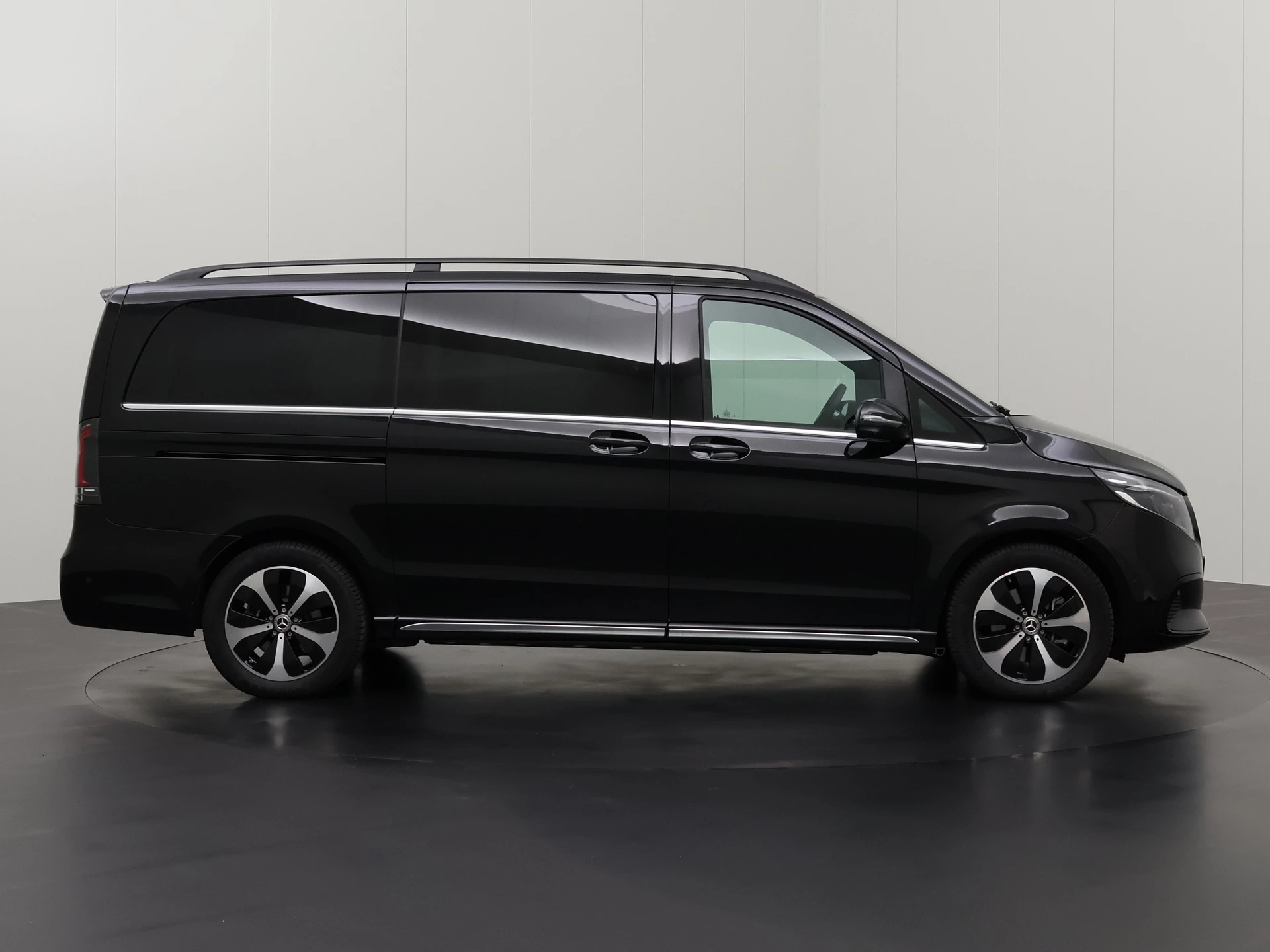 Hoofdafbeelding Mercedes-Benz EQV