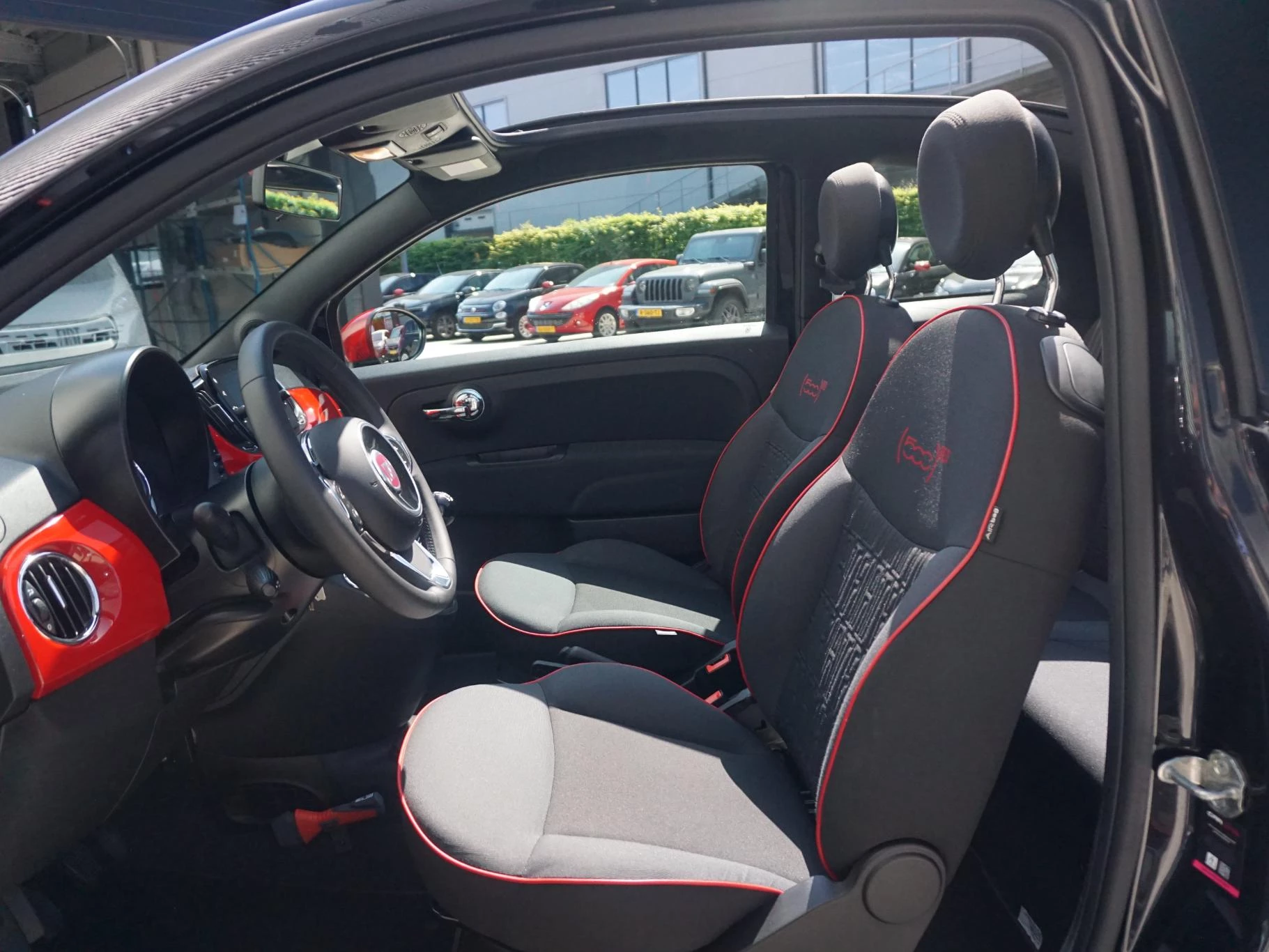 Hoofdafbeelding Fiat 500C