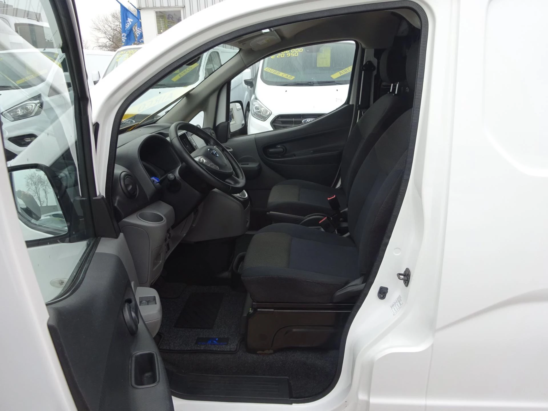 Hoofdafbeelding Nissan e-NV200