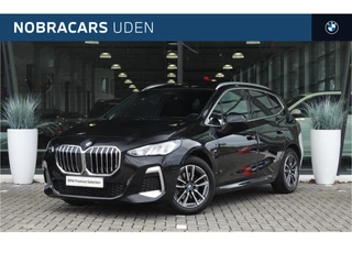 BMW 2 Serie Active Tourer 218i M Sport Automaat / Panoramadak / Sportstoelen / M Adaptief onderstel / Head-Up / Getint glas / Harman-Kardon
