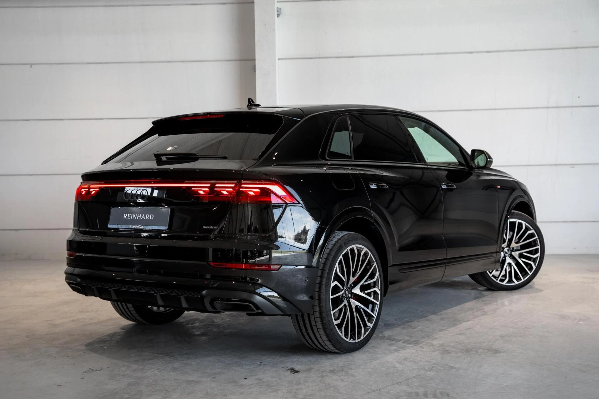 Hoofdafbeelding Audi Q8