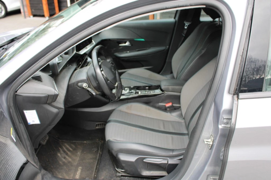 Hoofdafbeelding Peugeot e-208