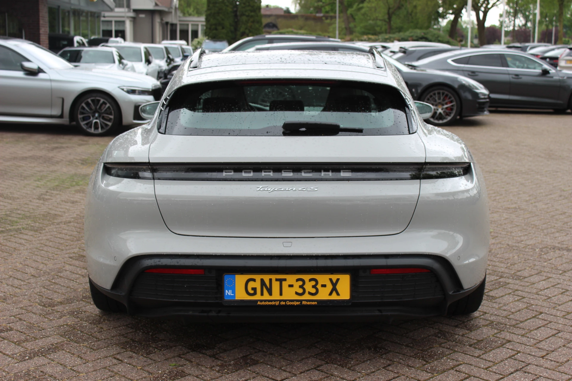 Hoofdafbeelding Porsche Taycan