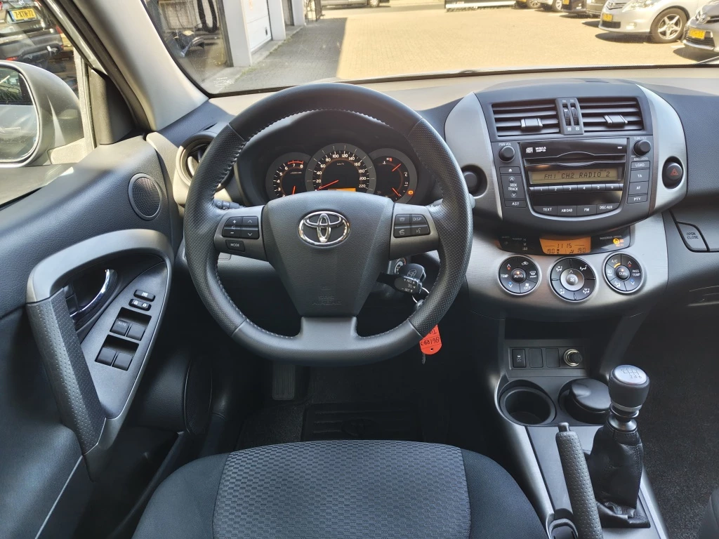 Hoofdafbeelding Toyota RAV4