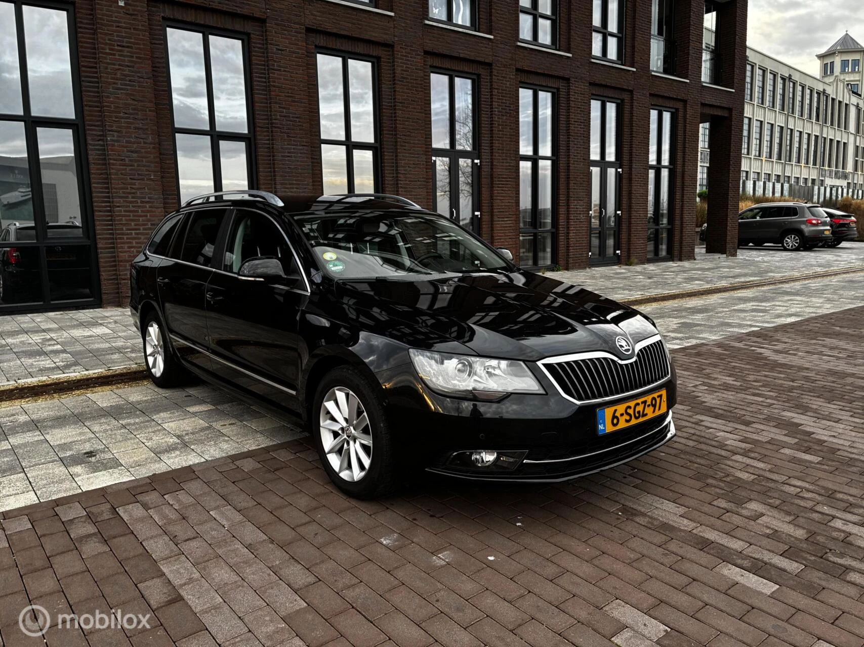 Hoofdafbeelding Škoda Superb