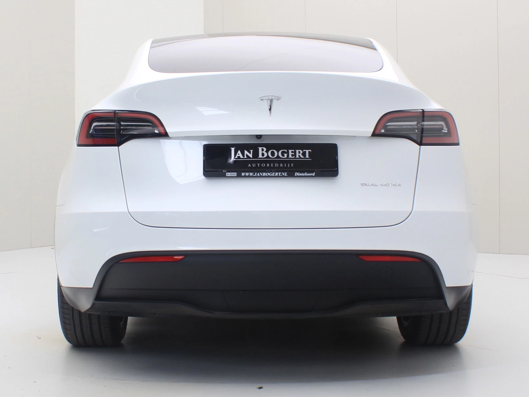 Hoofdafbeelding Tesla Model Y
