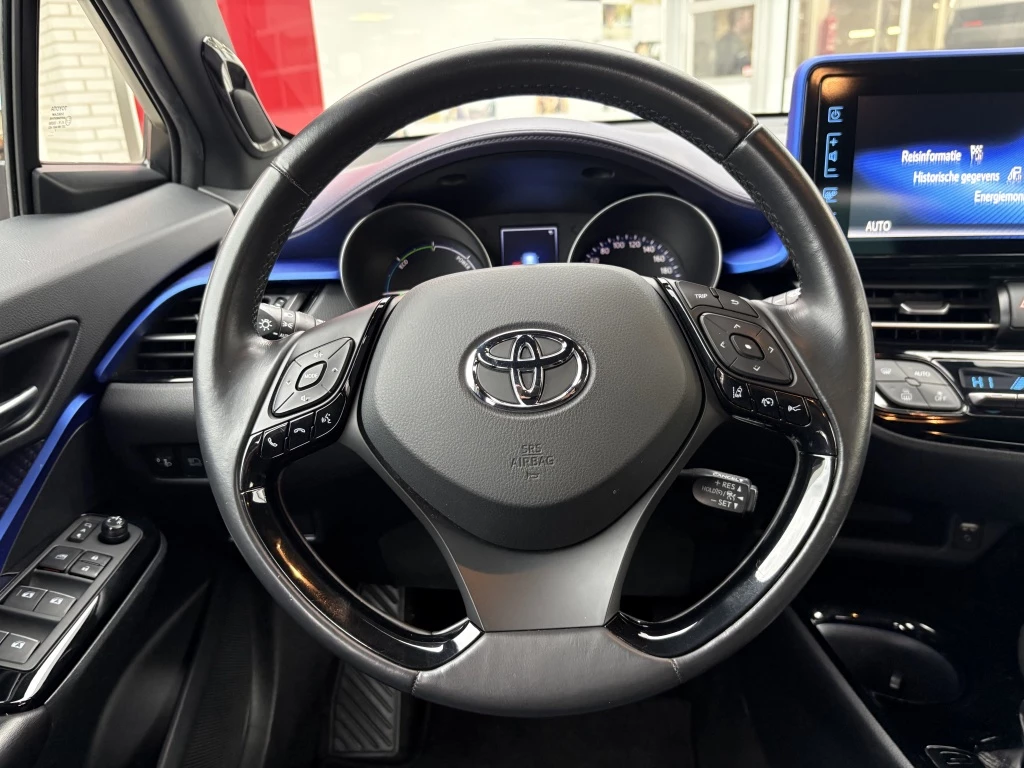 Hoofdafbeelding Toyota C-HR