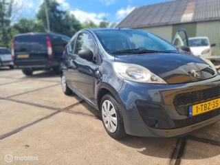 Peugeot 107 1.0 Access Bj 2014   ...Airco..Apk 29=6-2027