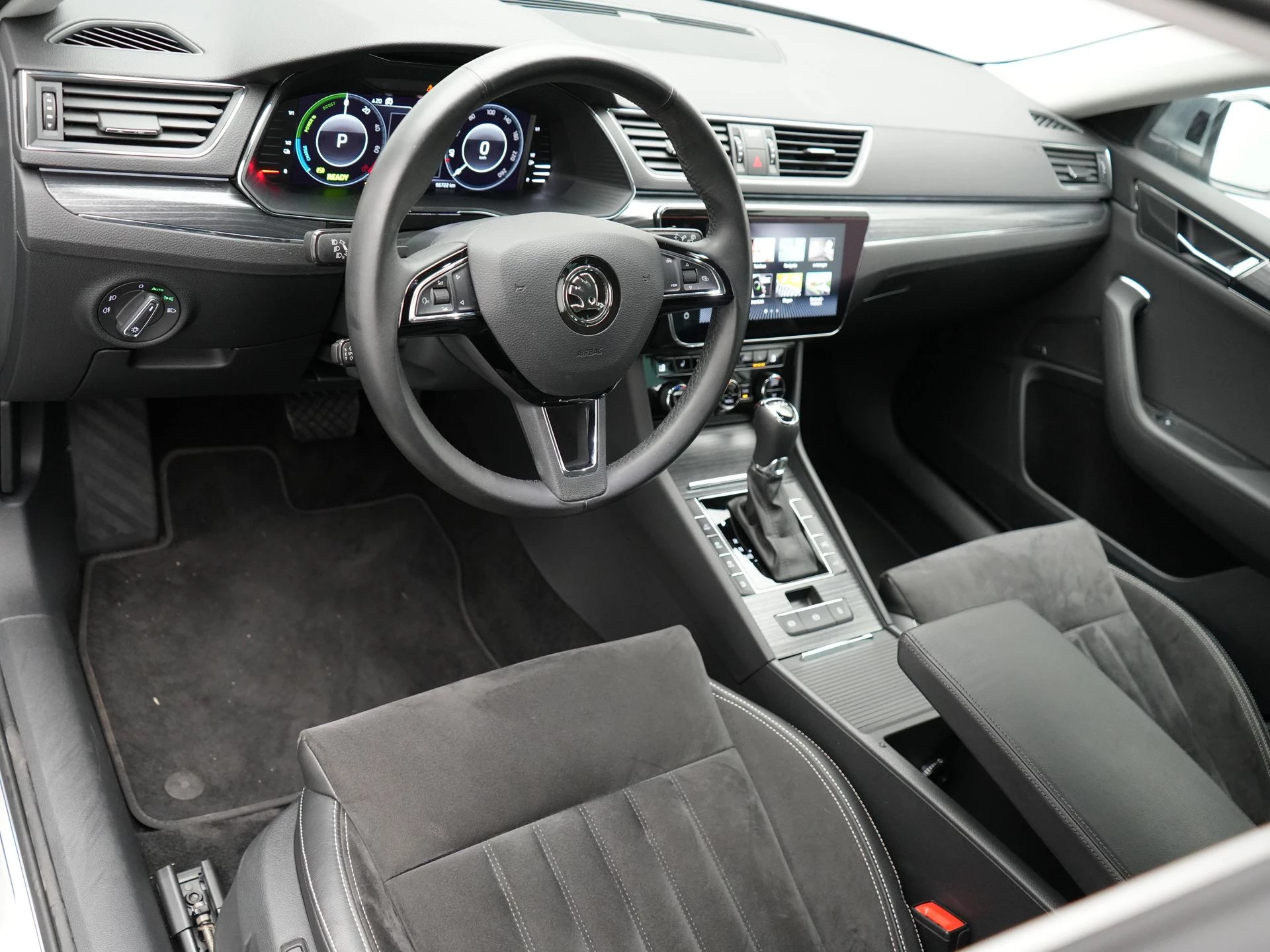 Hoofdafbeelding Škoda Superb