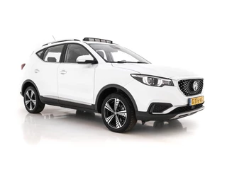 MG ZS-EV Luxury 45 kWh (INCL-BTW) *PANO | FULL-LEATHER | CCS-FASTLOADER | KEYLESS | NAVI-FULLMAP | ADAPTIVE-CRUISE | CAMERA | HEATED-SEATS | CARPLAY | LANE-ASSIST | SPORT-SEATS | TOWBAR | 17"ALU*
