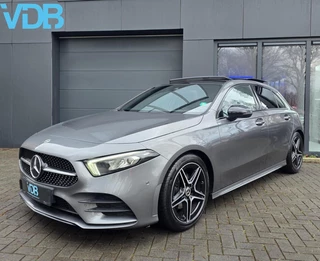 Mercedes A-klasse A 180 AMG MBUX PANO ORIGINEEL NL NAP BTW