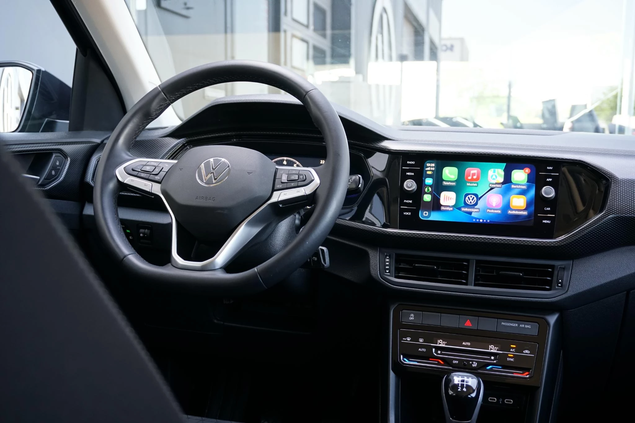 Hoofdafbeelding Volkswagen T-Cross