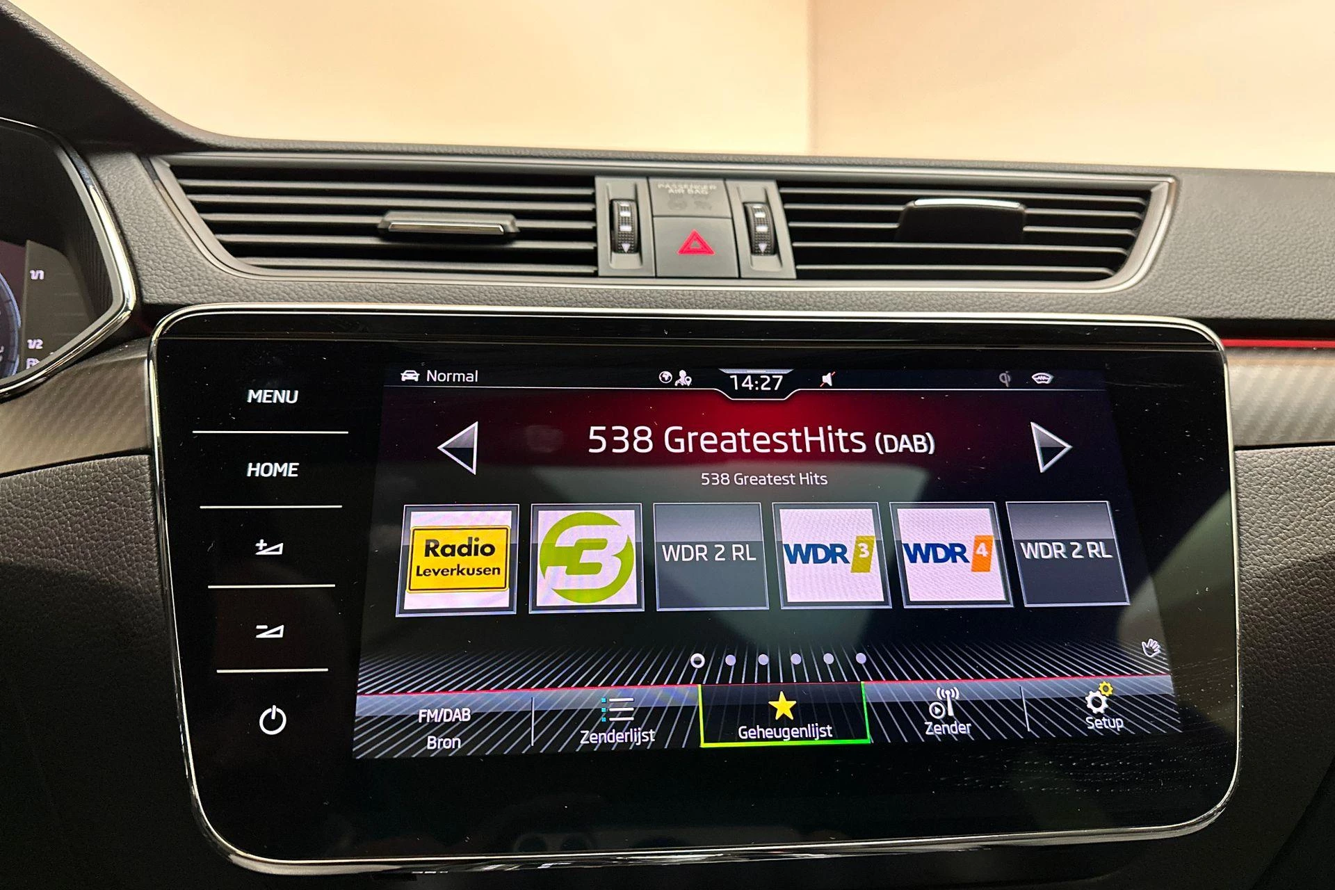 Hoofdafbeelding Škoda Superb