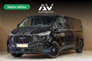 Ford Transit Custom 320 2.0 TDCI L2H1 Sport 170 PK | L+R Schuifdeur | ACC | Blind Spot | Navigatie | Camera | CarPlay | Lane Assist | | Raptor Edition | Trekhaak | 3-Zitter | MODELJAAR 2025 | BPM VRIJ | Verlengde fabrieksgarantie tot 12-2029