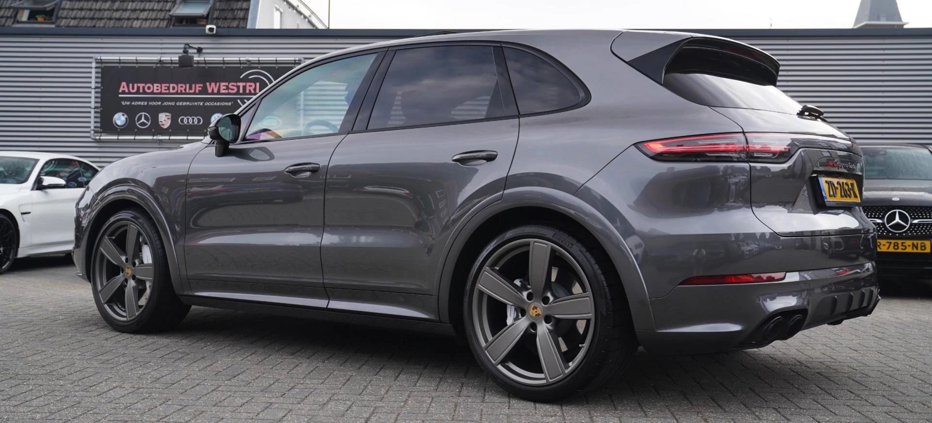 Hoofdafbeelding Porsche Cayenne